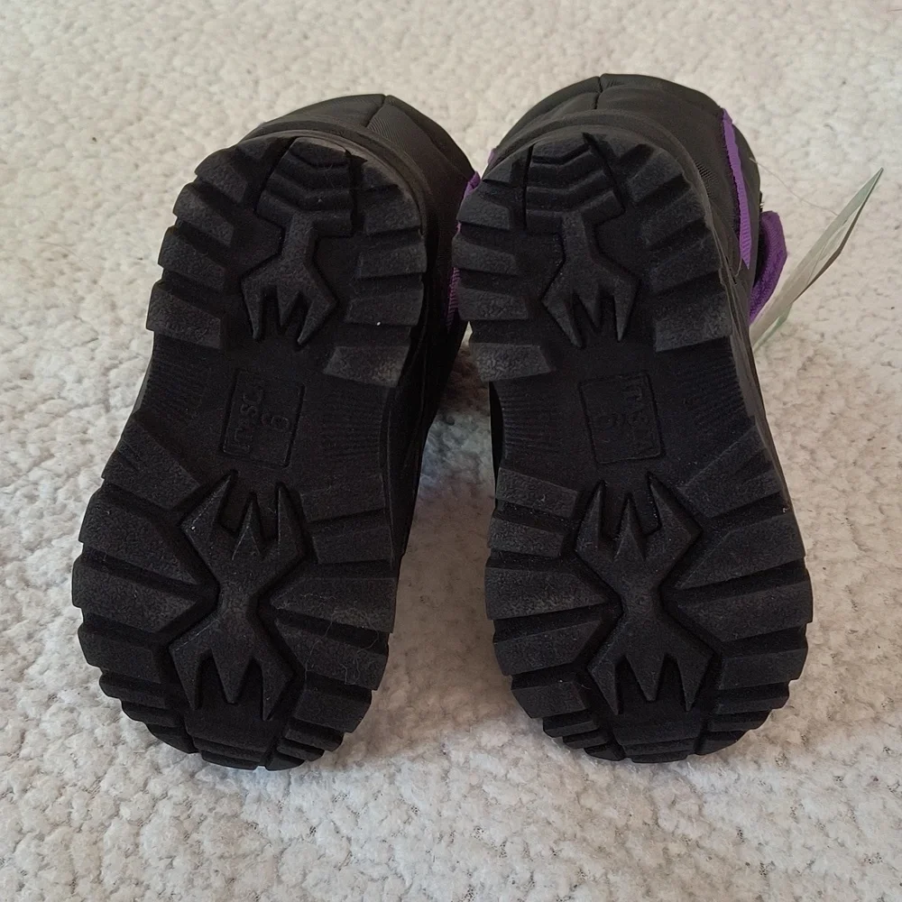 NWT Child's Purple/Black Itasca Snow Cat Winter Boots Size 6T